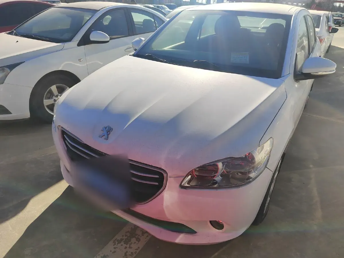 2014 Peugeot 301 1.6L 117HP L4 5MT,autocango,china used car exporter,china ev exporter,chinese used car exporter,chinese used ev exporter