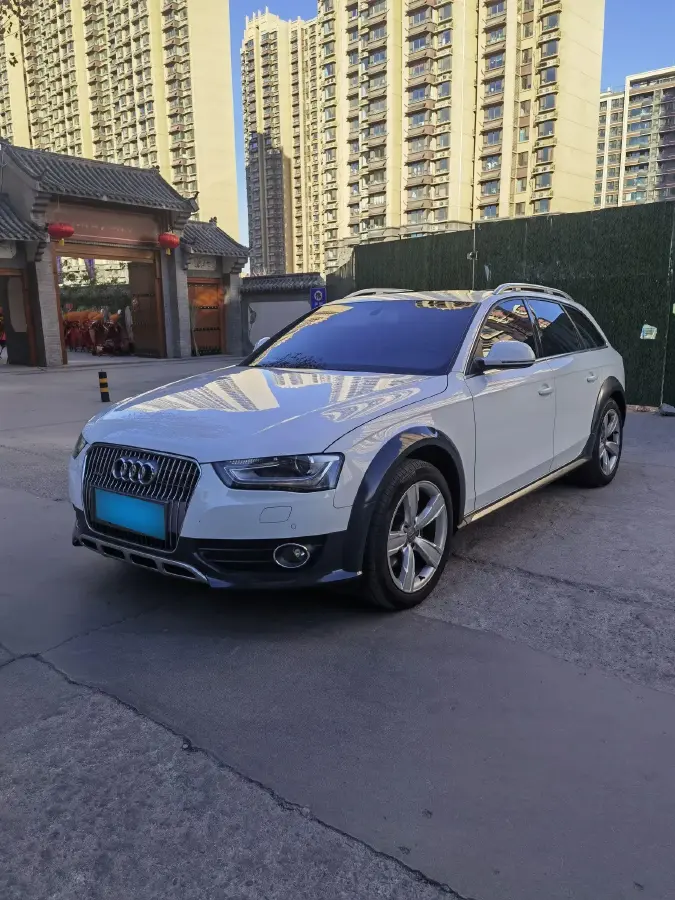 2014 Audi A4 2.0T 224HP L4 7DCT