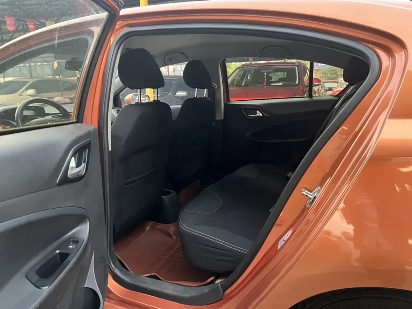 2014 Brilliance Auto H220 1.5L 105HP L4 5MT,autocango,china used car exporter,china ev exporter,chinese used car exporter,chinese used ev exporter