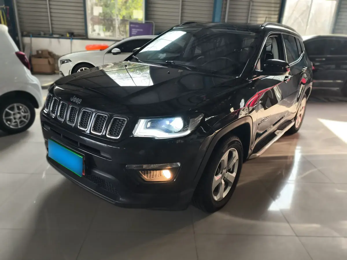 2017 Jeep Compass 1.4T 165HP L4 7DCT