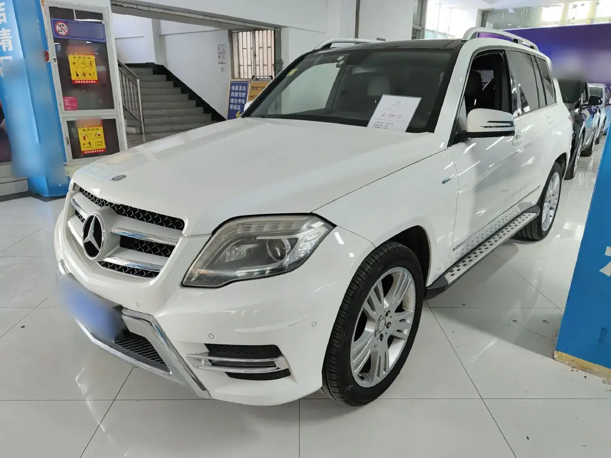 2015 Mercedes-Benz GLK Class 2.0T 211HP L4 7AT