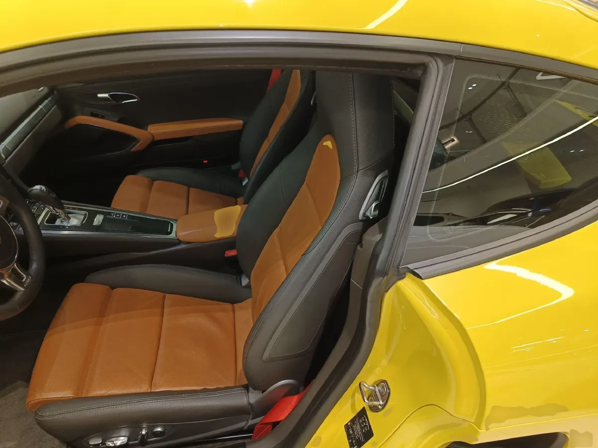 2013 Porsche Cayman 2.7L 275HP H6 7DCT,autocango,china used car exporter,china ev exporter,chinese used car exporter,chinese used ev exporter