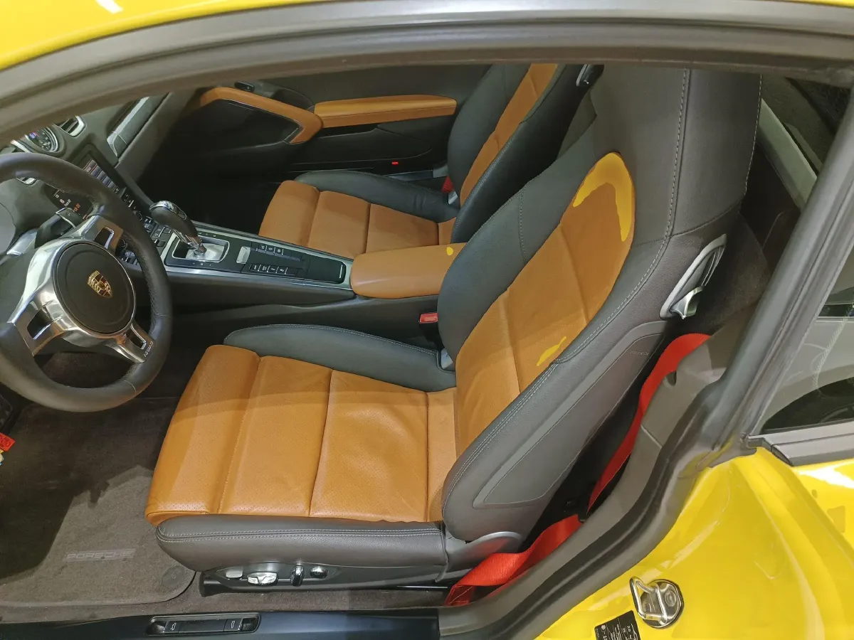 2013 Porsche Cayman 2.7L 275HP H6 7DCT,autocango,china used car exporter,china ev exporter,chinese used car exporter,chinese used ev exporter