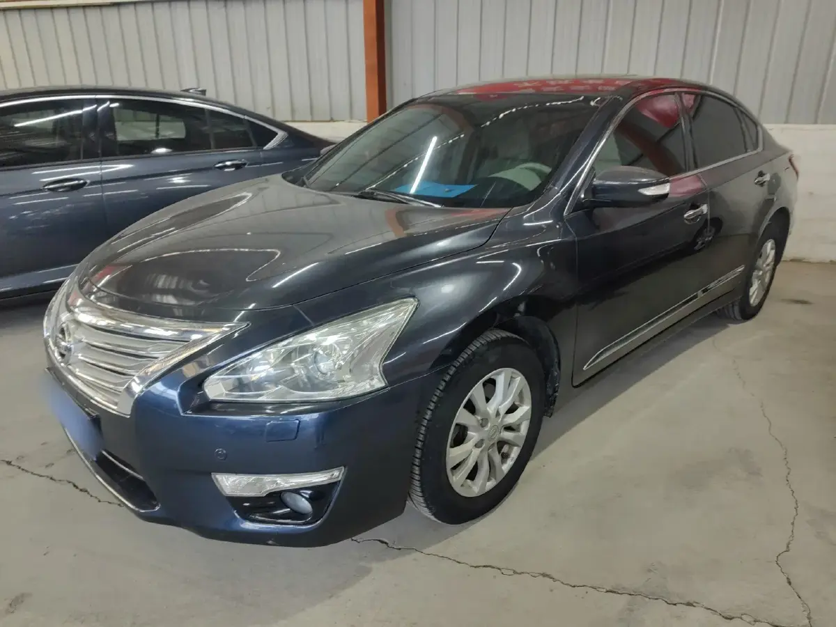 2013 Nissan Teana 2.5L 186HP L4 CVT