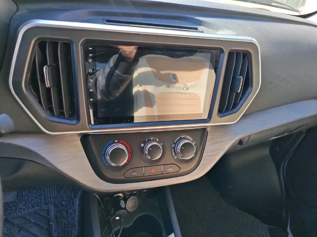 2023 ChangAn Kaicene RuiXing M60 1.5L 116HP L4 5MT,autocango,china used car exporter,china ev exporter,chinese used car exporter,chinese used ev exporter