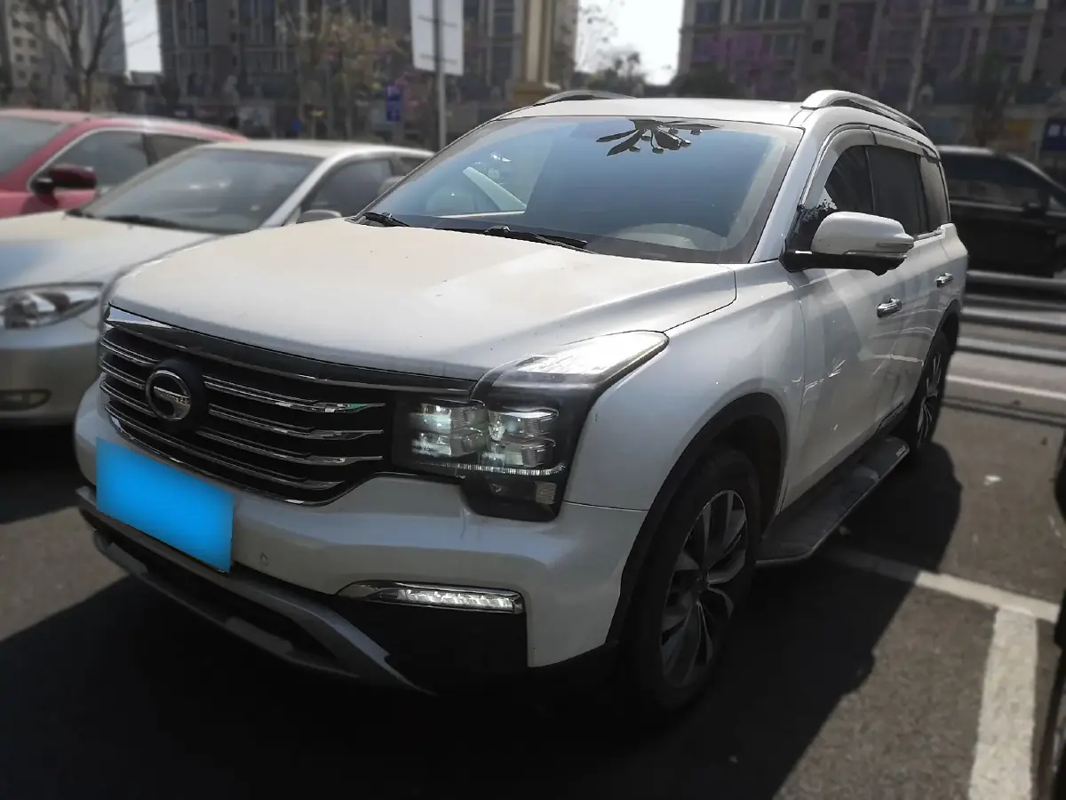 2017 GAC Trumpchi GS8 2.0T 201HP L4 6AT