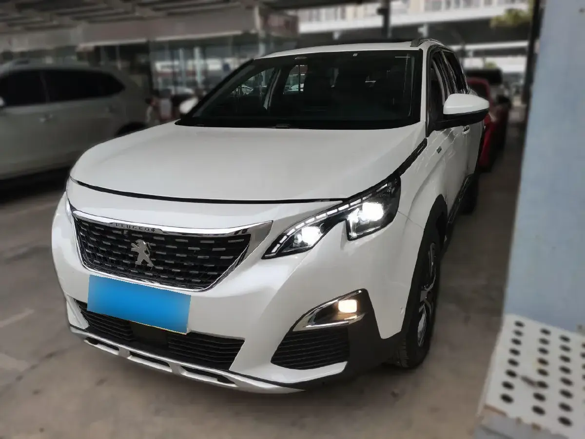 2019 Peugeot 5008 1.8T 204HP L4 6AT