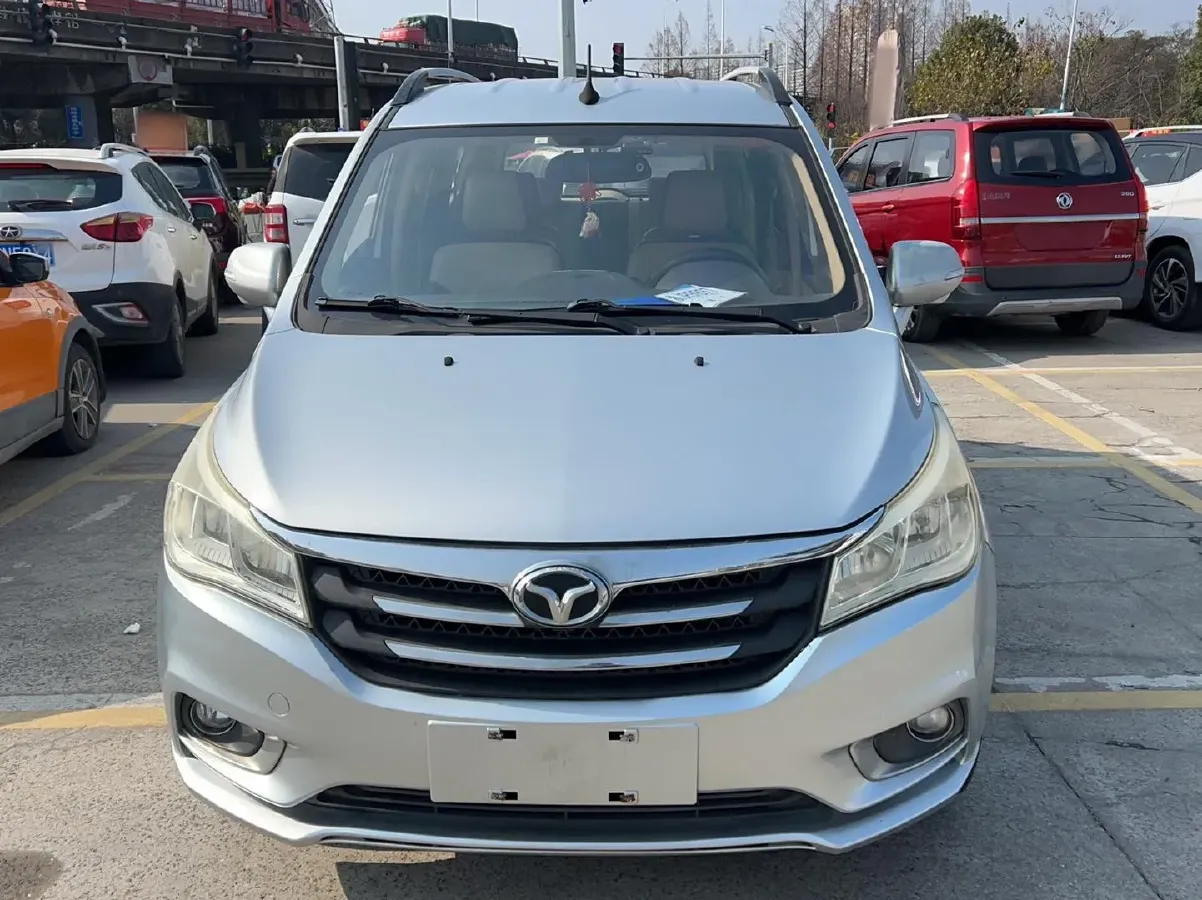 2015 Enranger 737 1.5L 113HP L4 5MT,autocango,china used car exporter,china ev exporter,chinese used car exporter,chinese used ev exporter