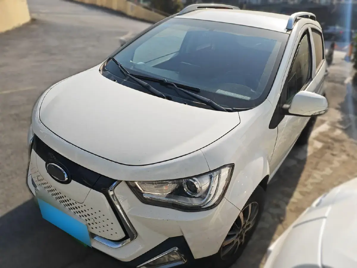 2018 JAC iEV6E BEV 41.5KWH