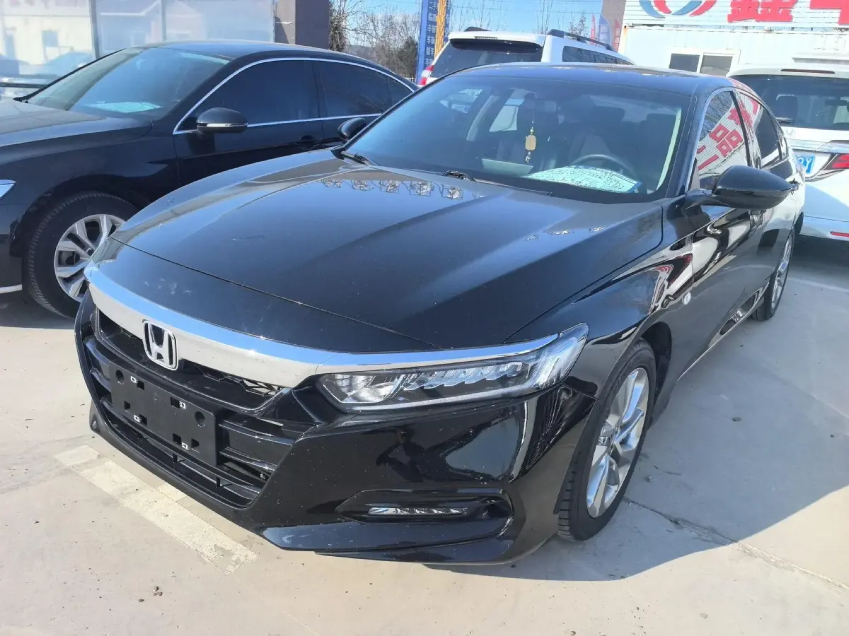 2018 Honda Accord 1.5T 177HP L4 CVT