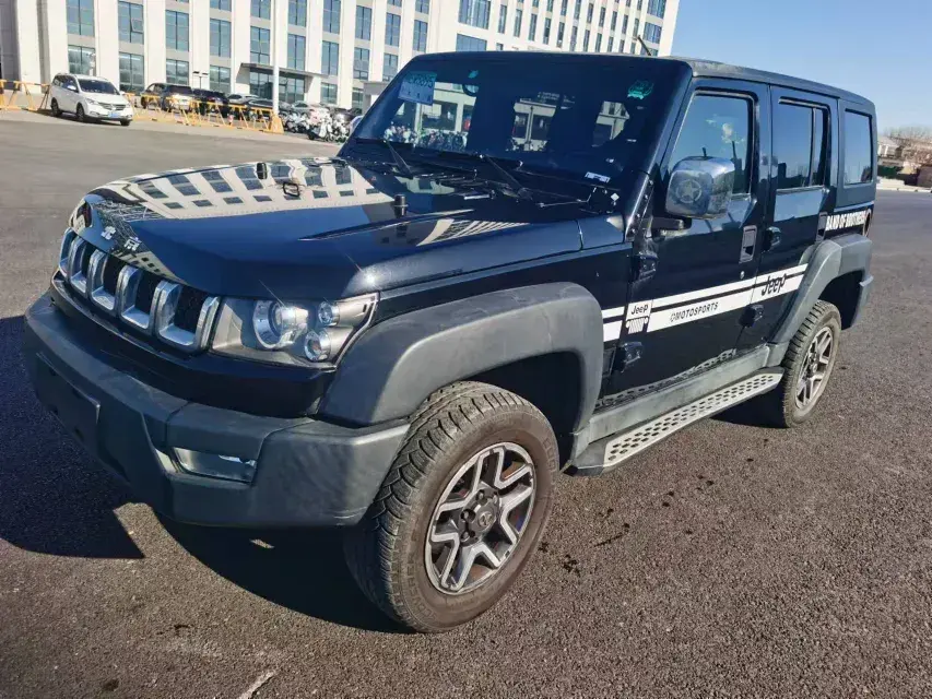 2017 BeiJing BJ40 2.3T 250HP L4 6AT
