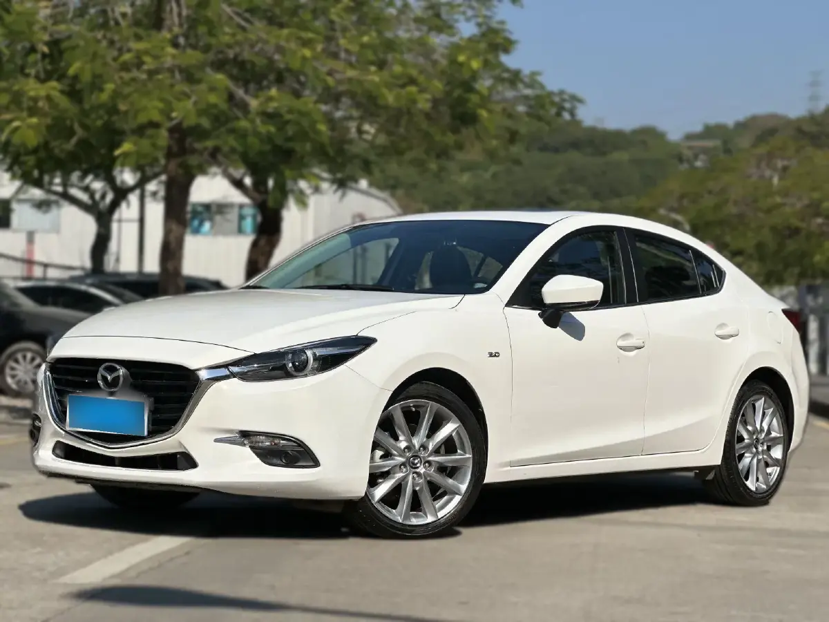 2017 Mazda 3 Axela 2.0L 158HP L4 6AT