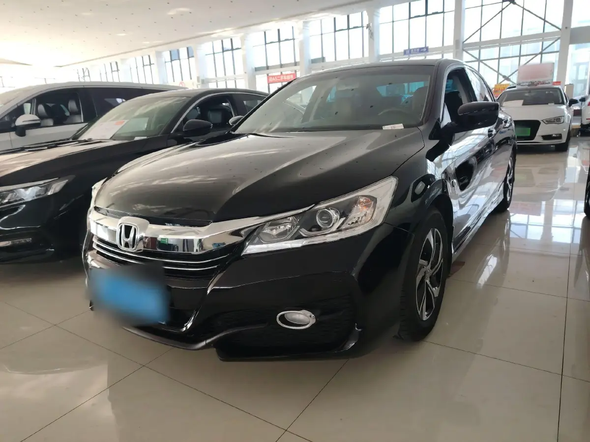 2016 Honda Accord 2.0L 155HP L4 CVT