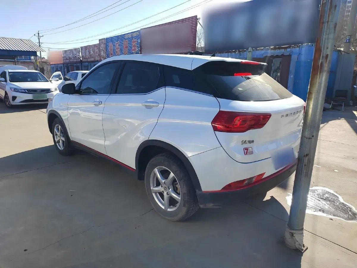 2021 DongFeng Fengon Fengon 500 1.5L 116HP L4 5MT,autocango,china used car exporter,china ev exporter,chinese used car exporter,chinese used ev exporter