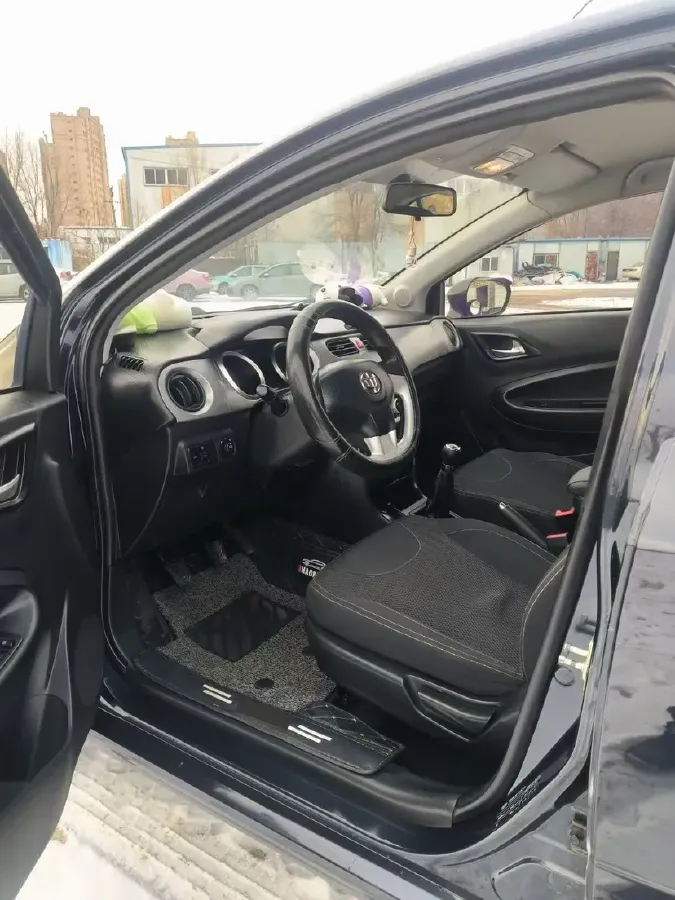 2012 Brilliance Auto H230 1.5L 105HP L4 5MT,autocango,china used car exporter,china ev exporter,chinese used car exporter,chinese used ev exporter