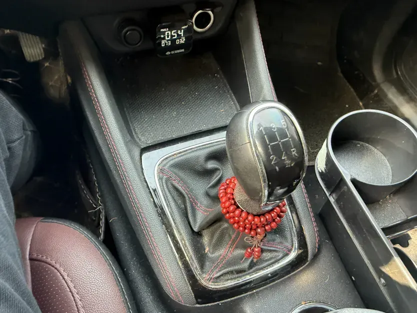 2017 ChangAn Oshan A800 1.6L 125HP L4 5MT,autocango,china used car exporter,china ev exporter,chinese used car exporter,chinese used ev exporter