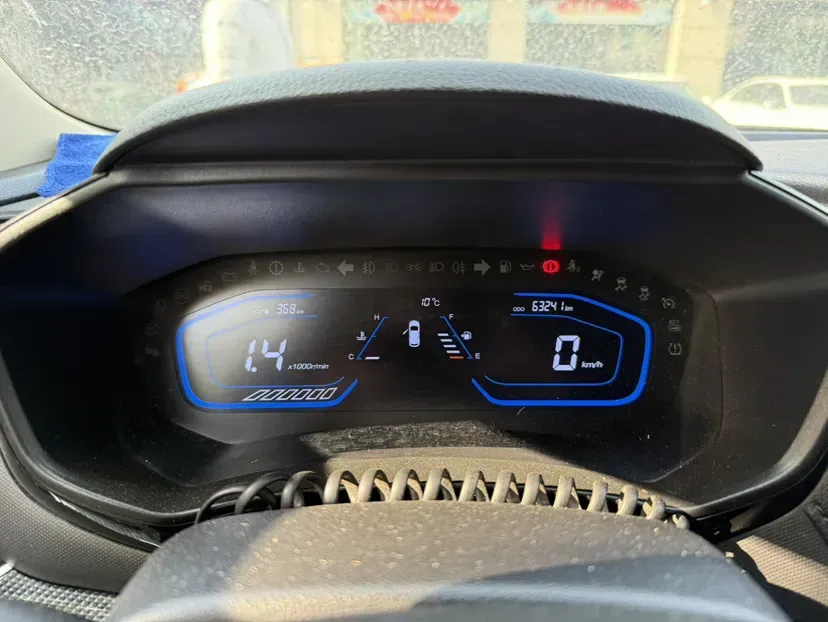 2017 ChangAn Oshan A800 1.6L 125HP L4 5MT,autocango,china used car exporter,china ev exporter,chinese used car exporter,chinese used ev exporter