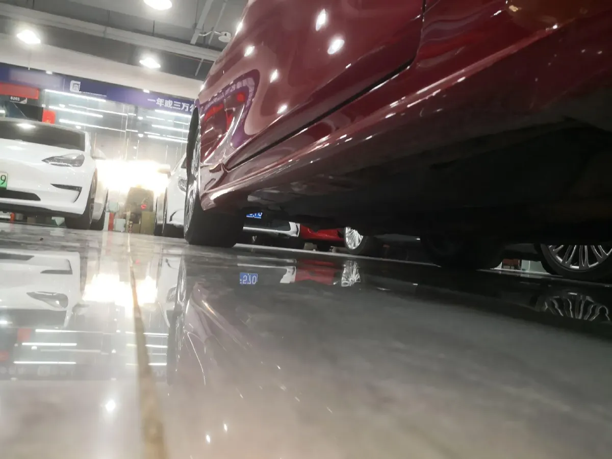 2017 Infiniti Q60 2.0T 211HP L4 7AT,autocango,china used car exporter,china ev exporter,chinese used car exporter,chinese used ev exporter