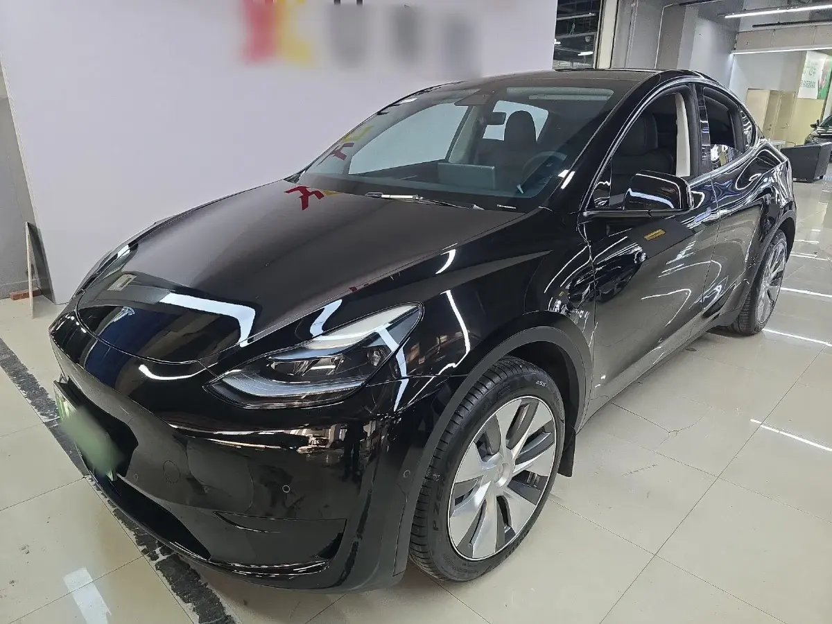 2022 Tesla Model Y BEV 60KWH