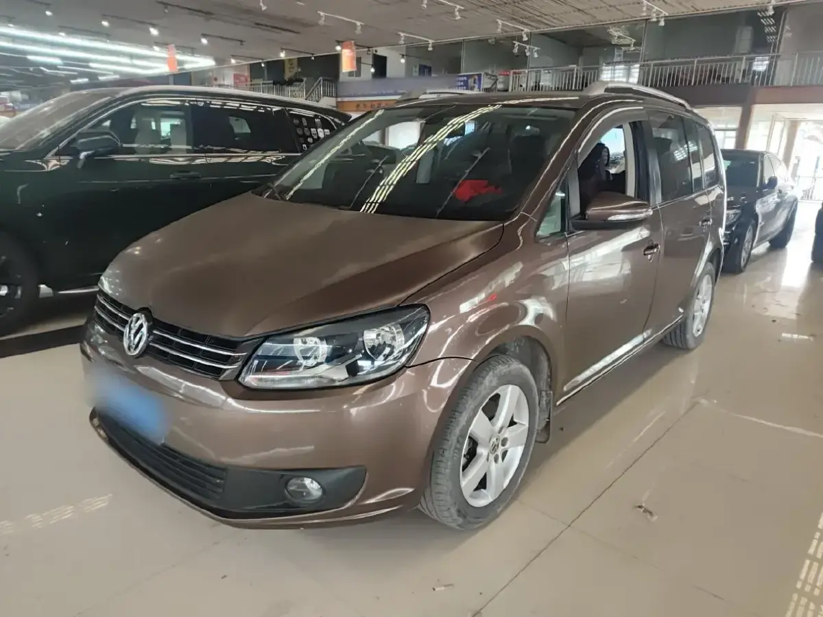2013 Volkswagen Touran 1.4T 131HP L4 5MT