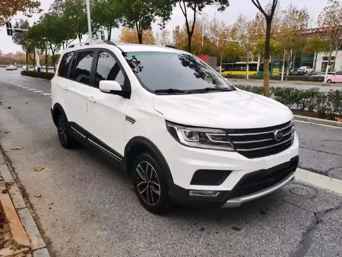 2020 SWM X3 1.5L 112HP L4 5MT,autocango,china used car exporter,china ev exporter,chinese used car exporter,chinese used ev exporter