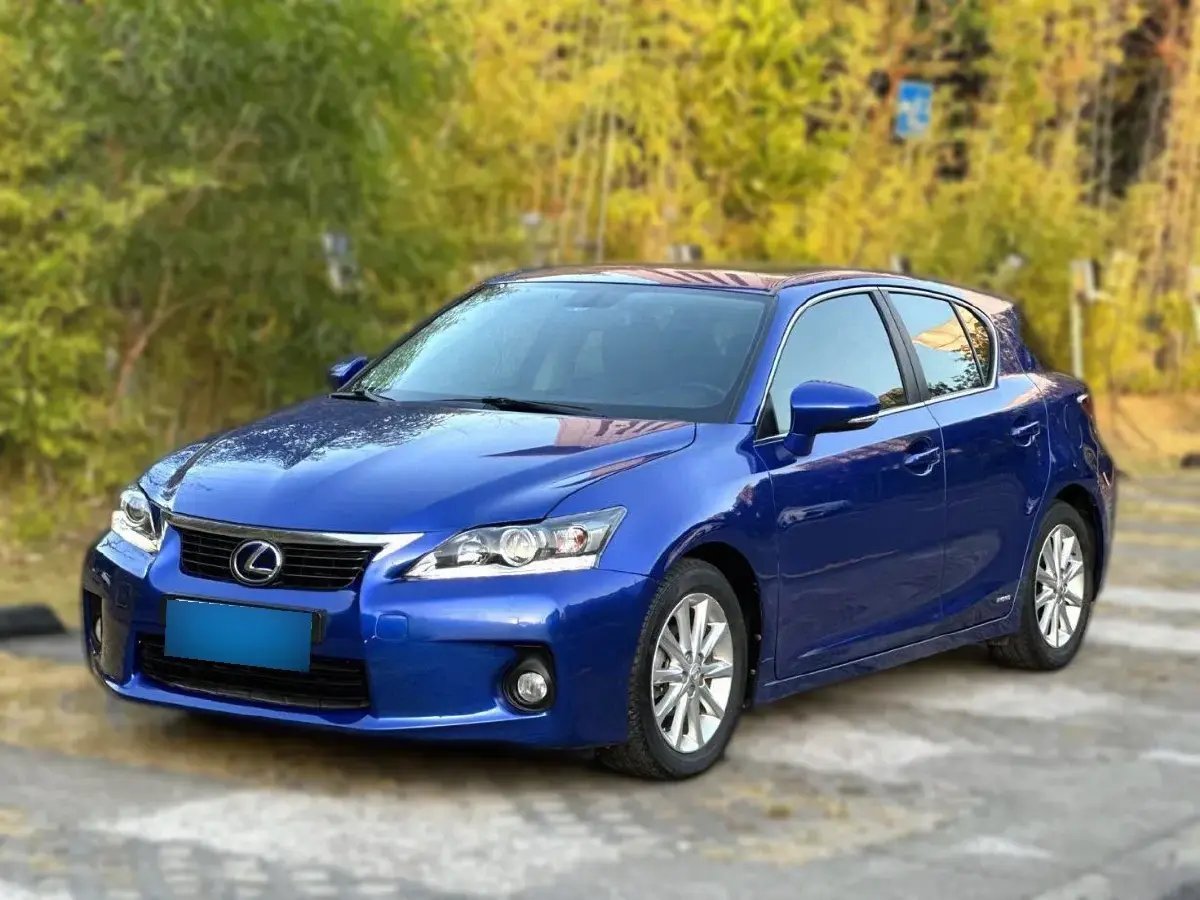 2012 Lexus CT 1.8L 99HP L4 E-CVT Hybrid