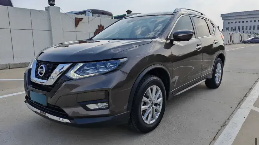 2020 Nissan X-Trail 2.0L 154HP L4 CVT