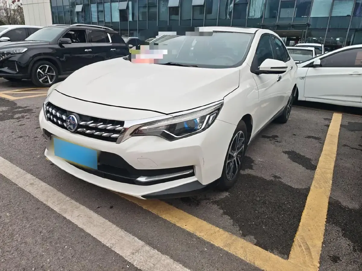 2019 Venucia D60 1.6L 126HP L4 5MT