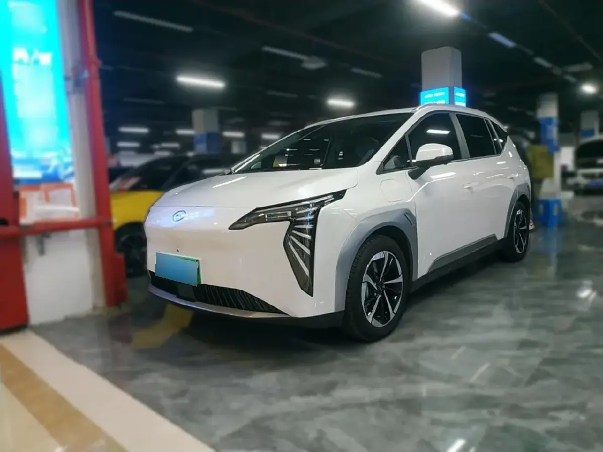 2024 Aion Y BEV 68.2KWH