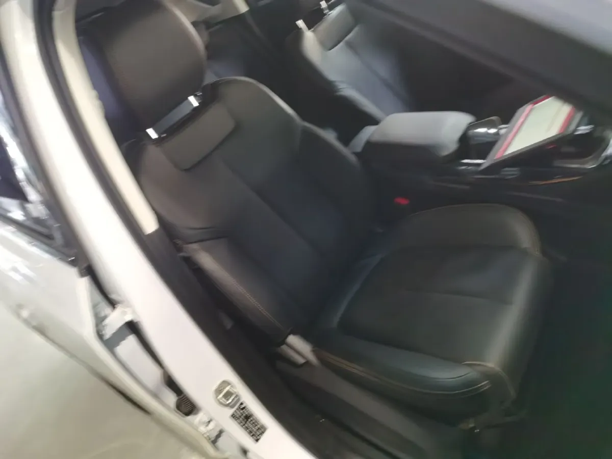 2020 BaoJun RS-5 1.5T 147HP L4 CVT,autocango,china used car exporter,china ev exporter,chinese used car exporter,chinese used ev exporter