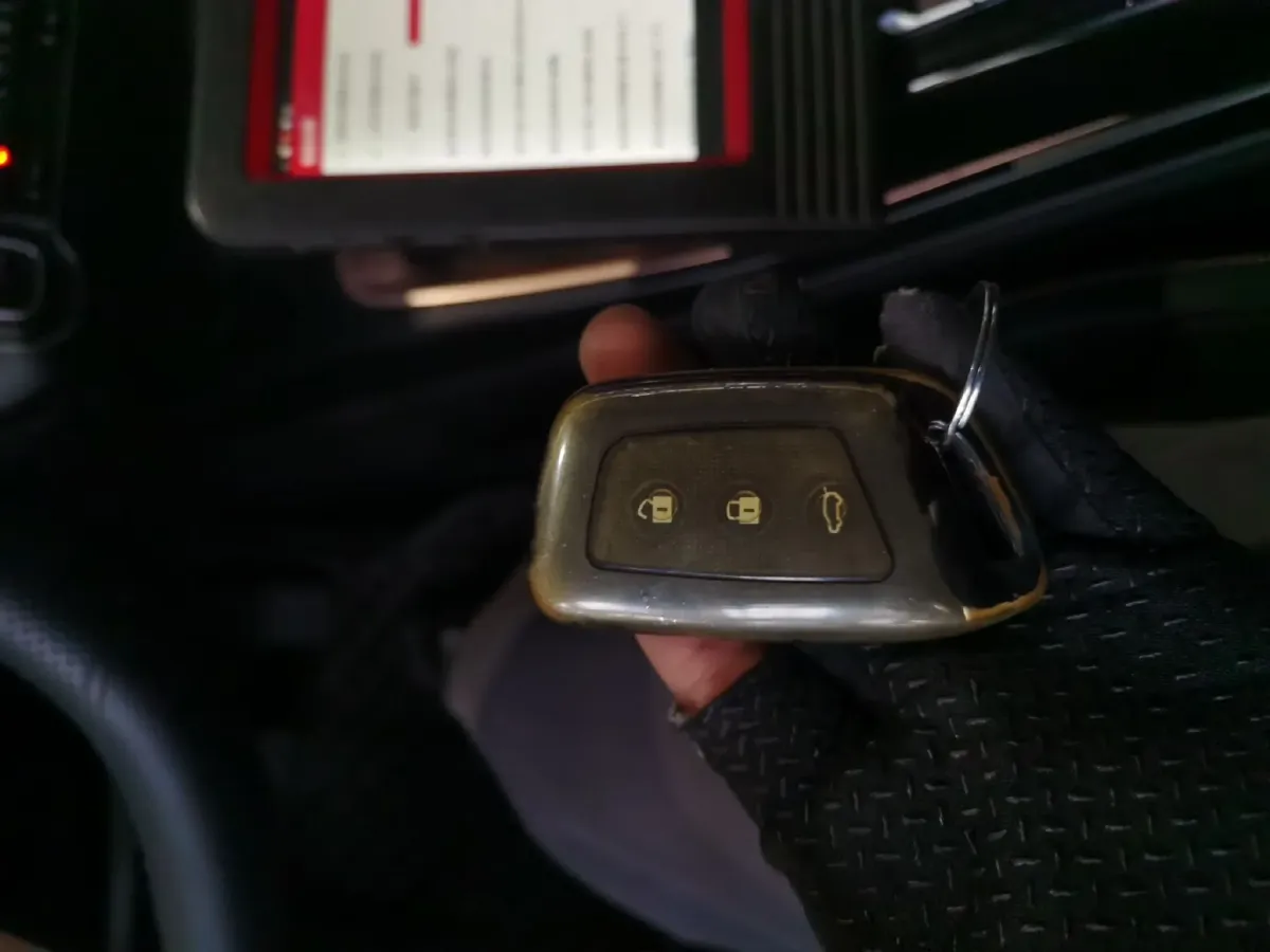 2020 BaoJun RS-5 1.5T 147HP L4 CVT,autocango,china used car exporter,china ev exporter,chinese used car exporter,chinese used ev exporter