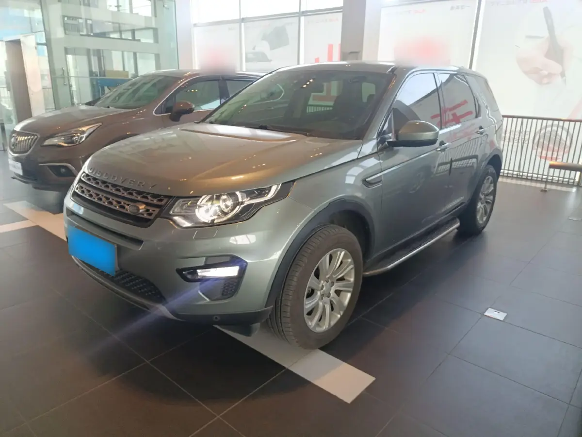 2017 Land Rover Discovery Sport 2.0T 241HP L4 9AT