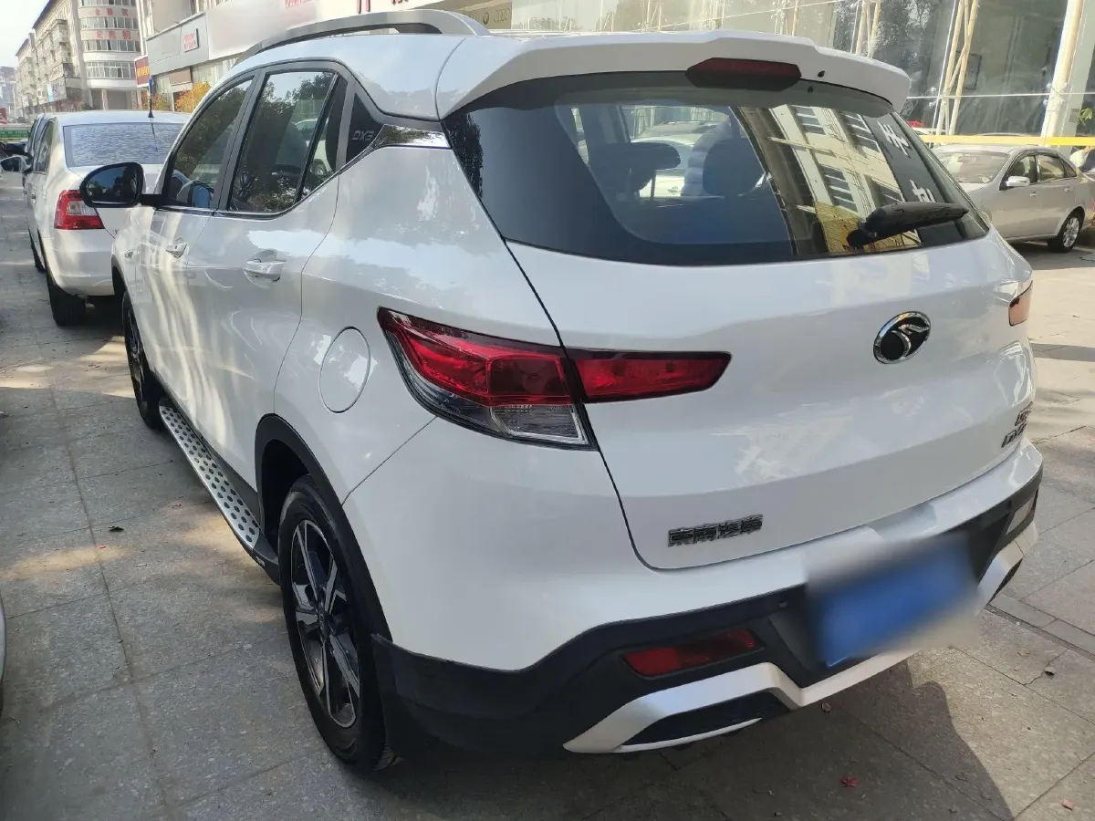 2018 Soueast DX3 1.5L 120HP L4 5MT,autocango,china used car exporter,china ev exporter,chinese used car exporter,chinese used ev exporter