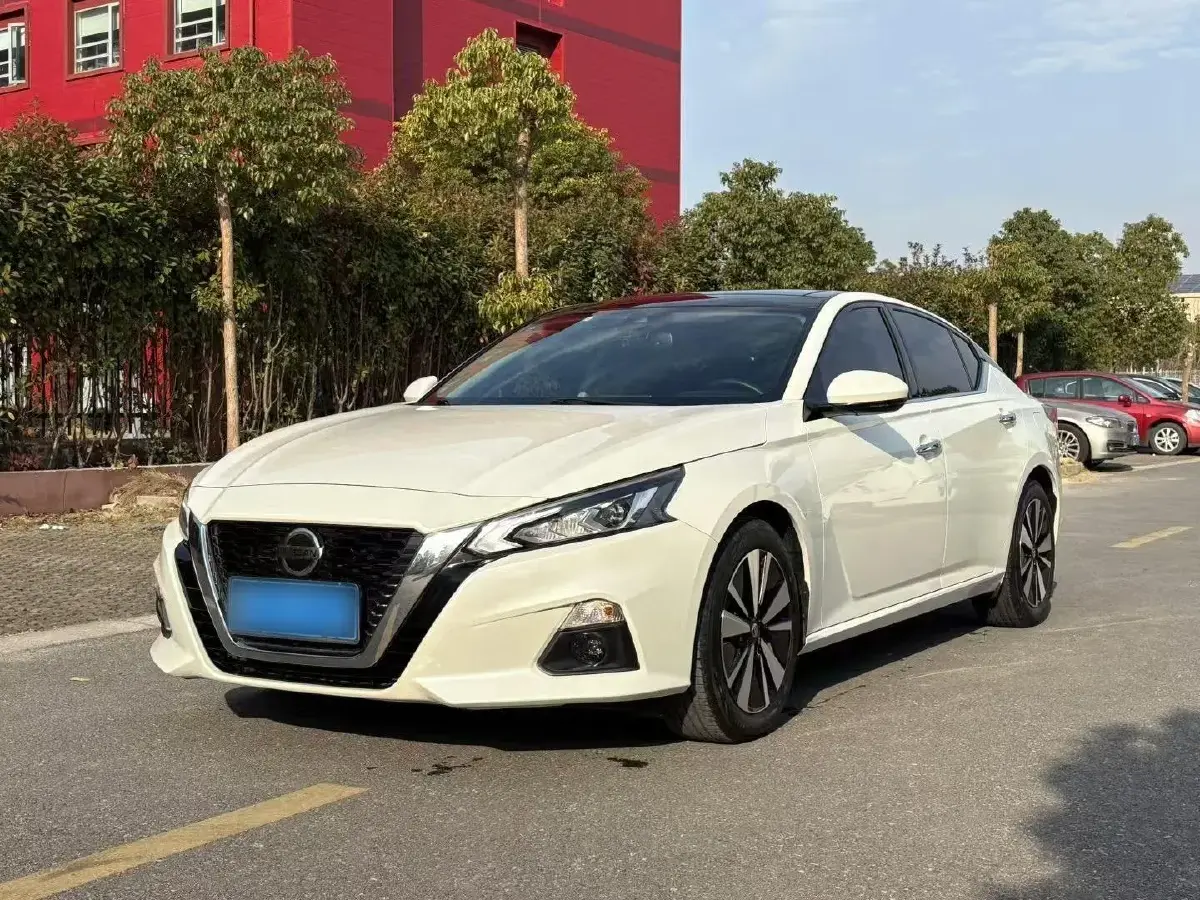 2020 Nissan Teana 2.0L 159HP L4 CVT