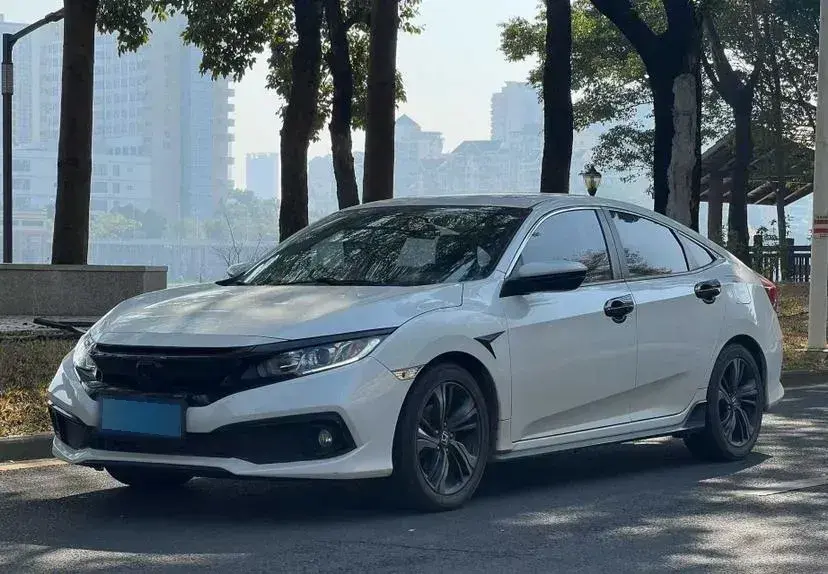 2019 Honda Civic 1.5T 177HP L4 CVT
