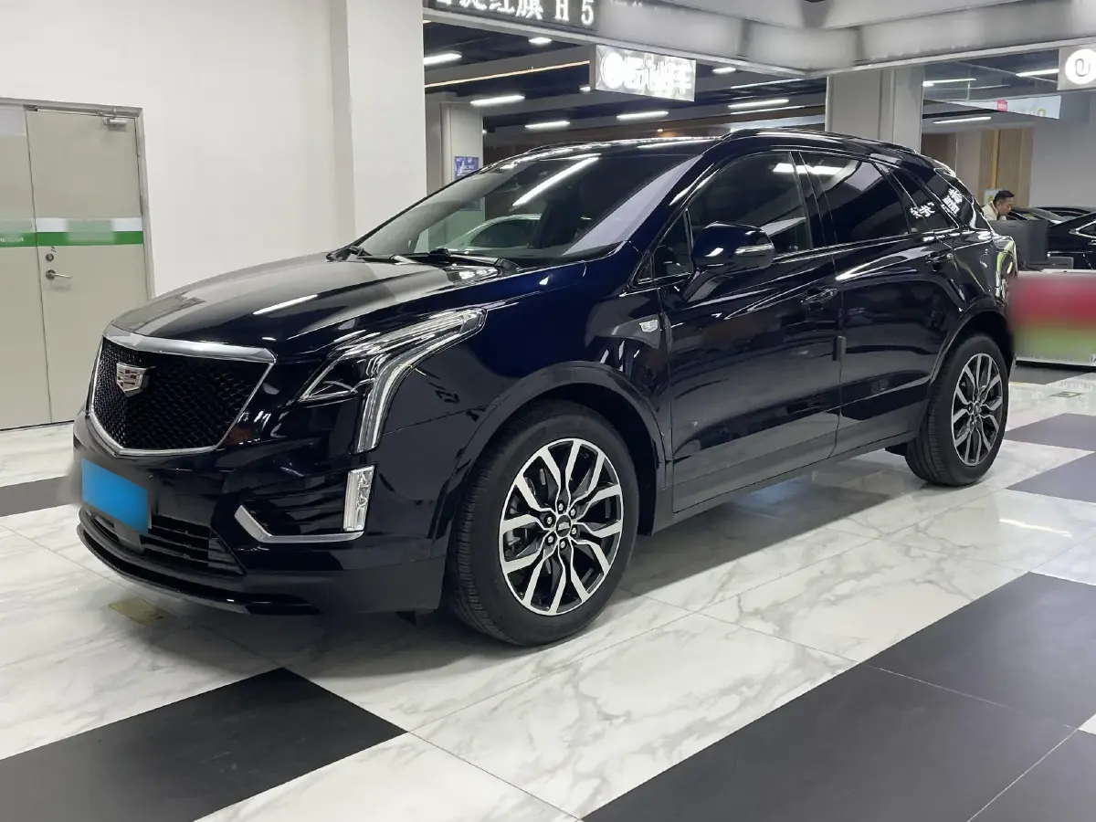 2023 Cadillac XT5 2.0T 237HP L4 9AT