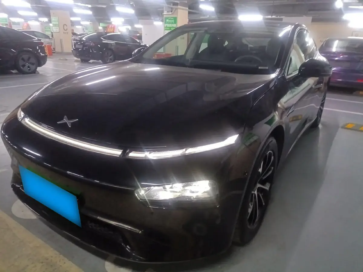 2023 Xpeng P7 BEV 70.8KWH