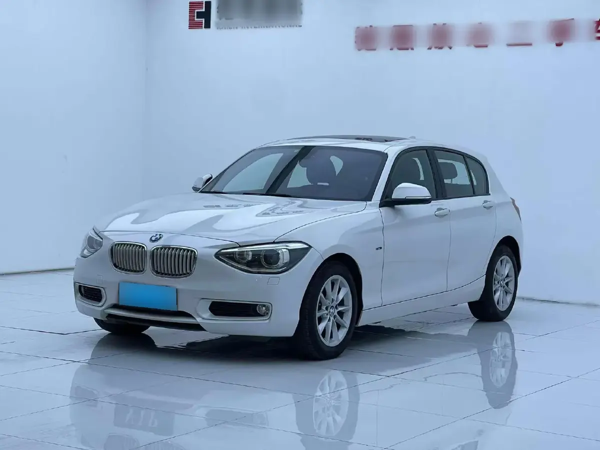 2013 BMW 1 Series 1.6T 136HP L4 8AT