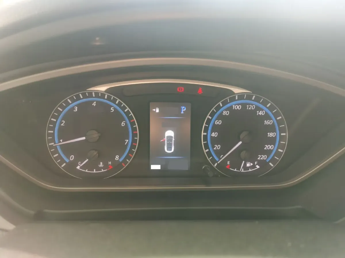 2017 HaiMa M6 1.5T 163HP L4 CVT,autocango,china used car exporter,china ev exporter,chinese used car exporter,chinese used ev exporter