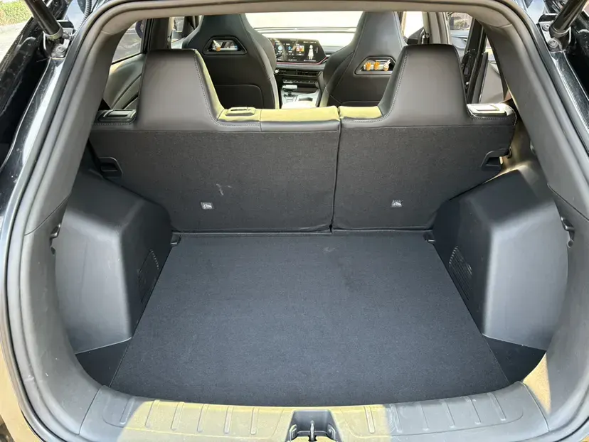 2023 ChangAn Oshan X5 Plus 1.5T 188HP L4 7DCT,autocango,china used car exporter,china ev exporter,chinese used car exporter,chinese used ev exporter