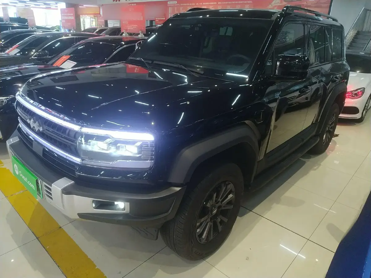 2023 FangChengBao Bao 5 1.5T 194HP L4 E-CVT PHEV 31.8KWH