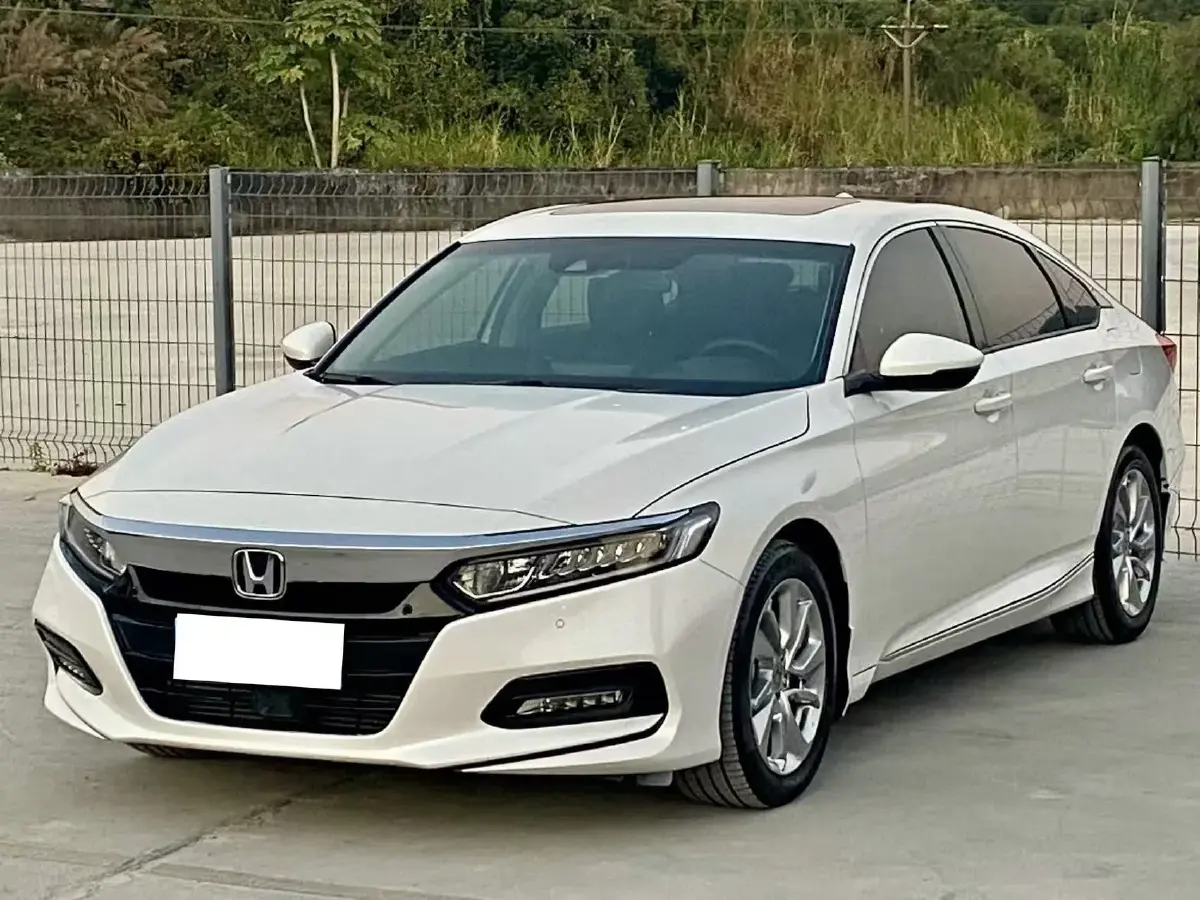 2018 Honda Accord 1.5T 194HP L4 CVT