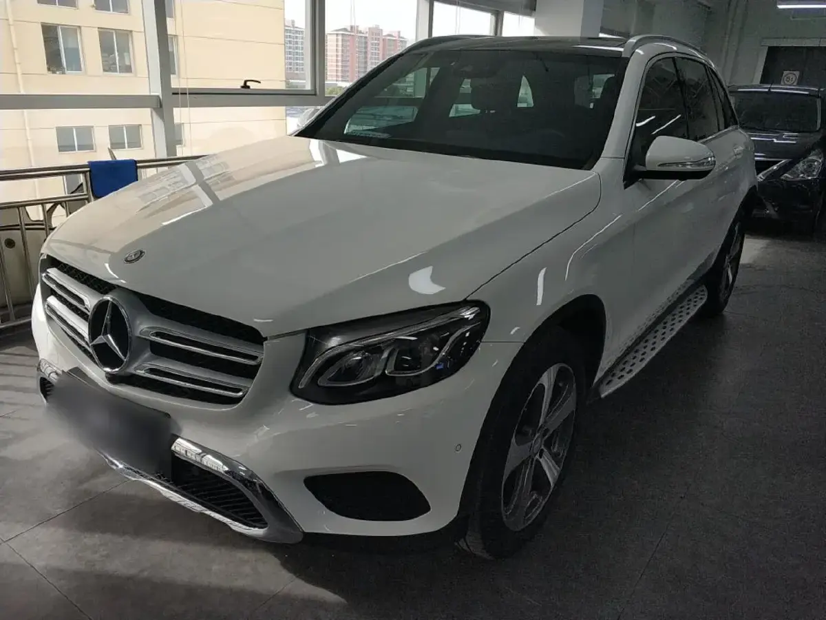 2016 Mercedes-Benz GLC Class 2.0T 211HP L4 9AT