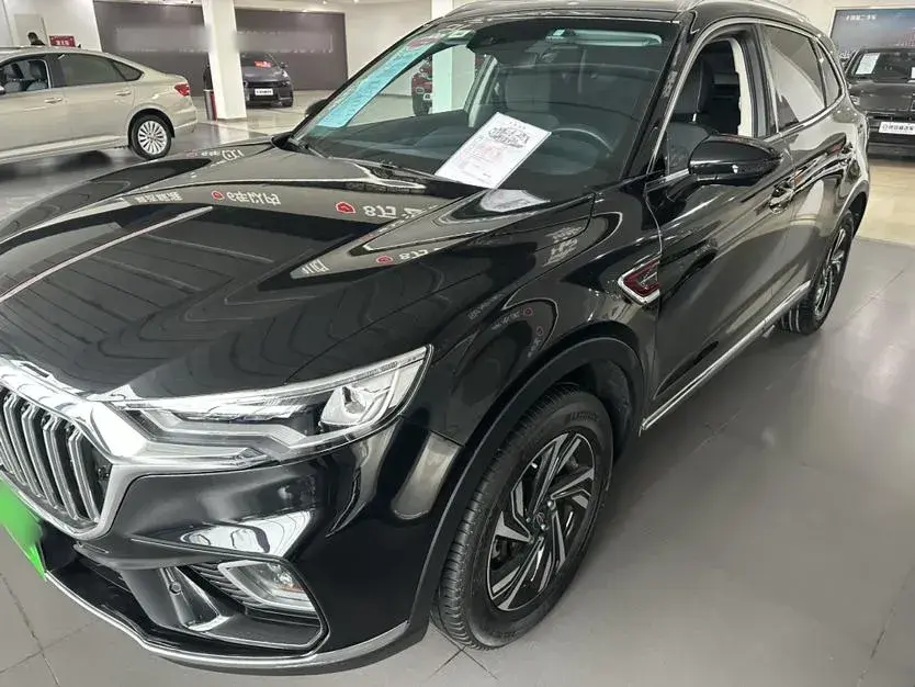 2022 HongQi HS5 2.0T 224HP L4 6AT