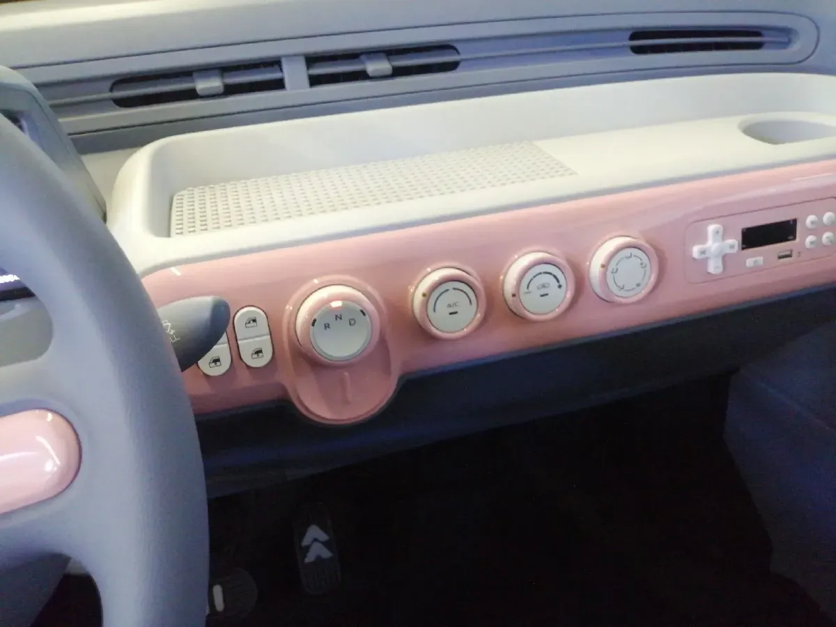 2025 Bestune Pony BEV 18.11KWH,autocango,china used car exporter,china ev exporter,chinese used car exporter,chinese used ev exporter