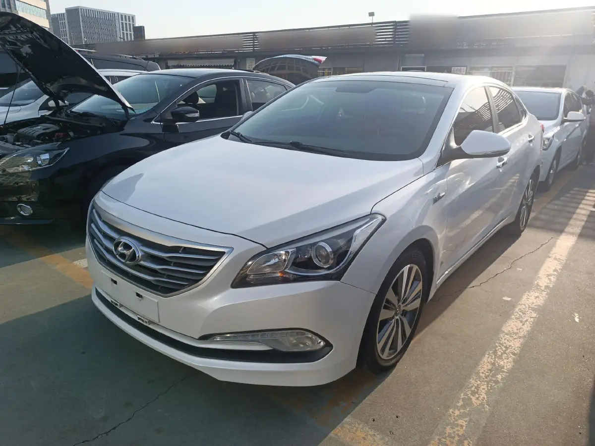 2016 Hyundai Mistra 1.6T 175HP L4 7DCT