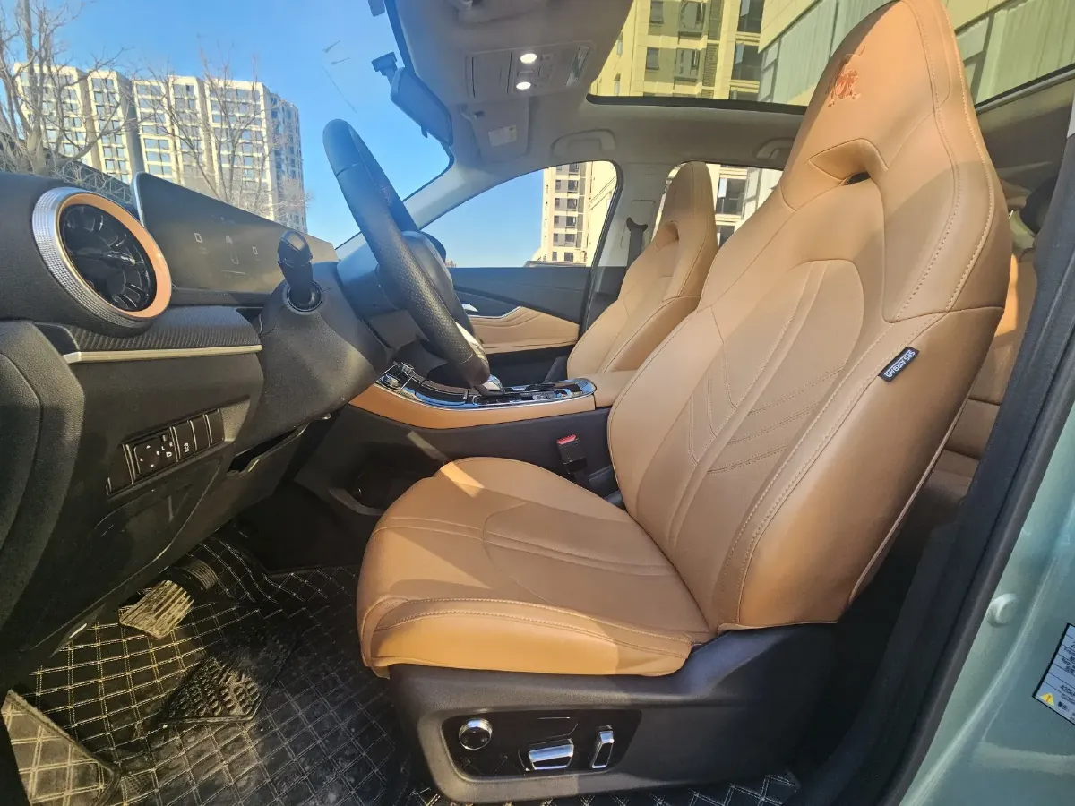 2023 DongFeng Forthing Thunder BEV 57.8KWH,autocango,china used car exporter,china ev exporter,chinese used car exporter,chinese used ev exporter