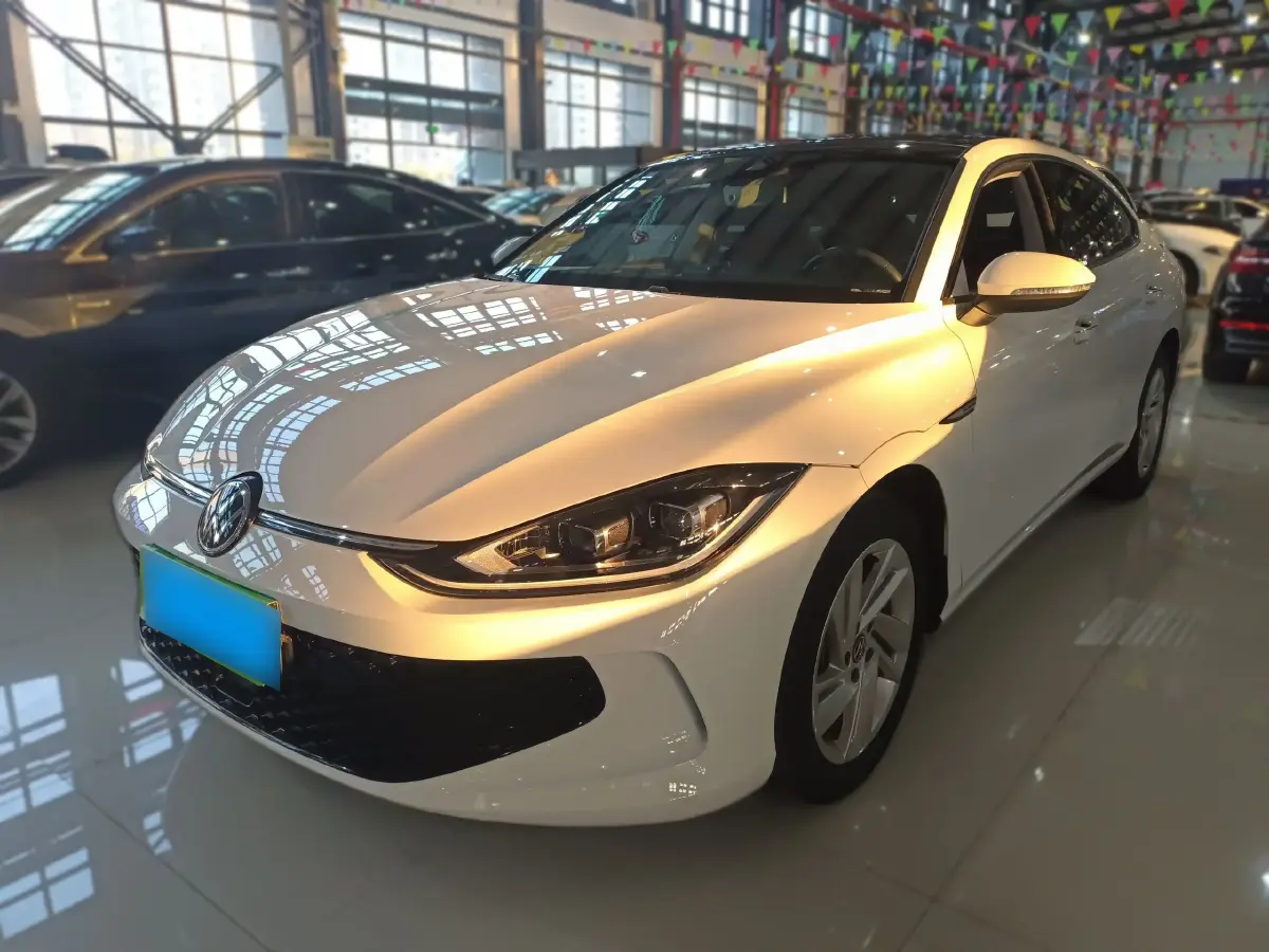 2022 Volkswagen Lamando 1.4T 150HP L4 7DCT