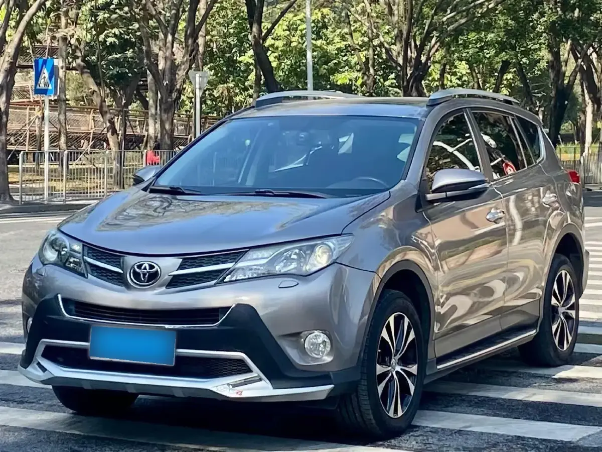 2013 Toyota RAV4 2.5L 180HP L4 6AT