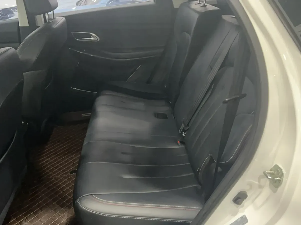 2021 ChangAn Oshan X7 1.5T 178HP L4 7DCT,autocango,china used car exporter,china ev exporter,chinese used car exporter,chinese used ev exporter